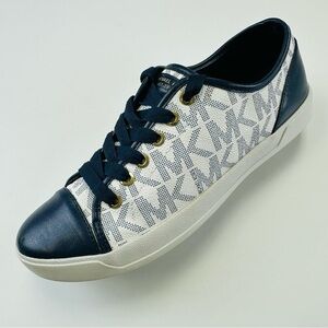 Michael Kors City MK Signature flat sneakers Size 8M navy white